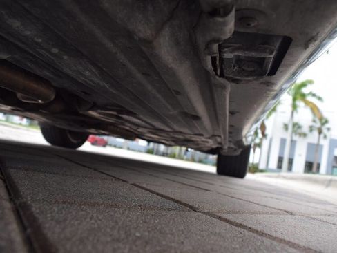 Used 2008 Mercedes-Benz E 350 4MATIC Sedan image 98