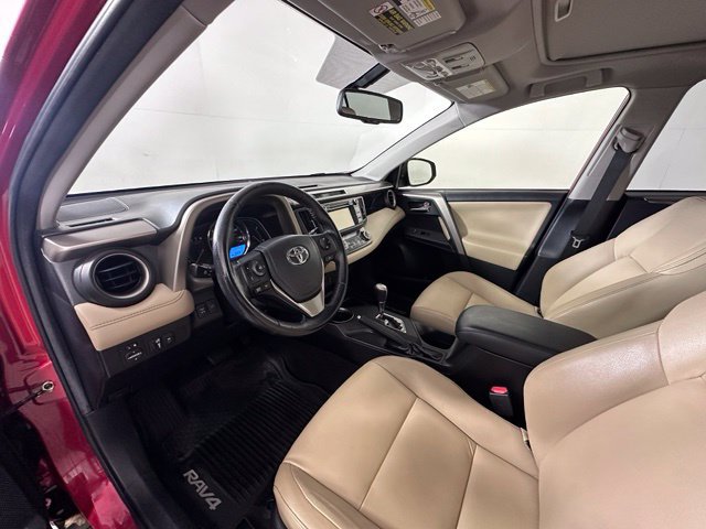 Used 2015 Toyota RAV4 Limited AWD/4WD image 12
