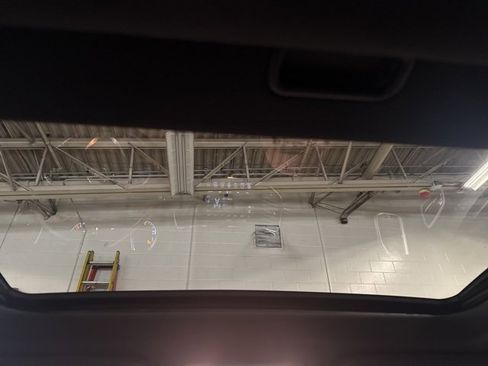 Used 2022 Jeep Grand Cherokee Laredo X image 23