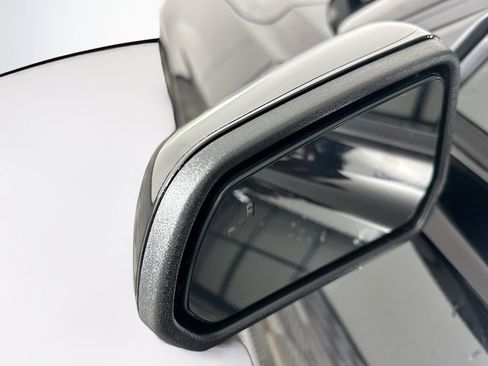 Used 2022 Ford Mustang Premium image 16