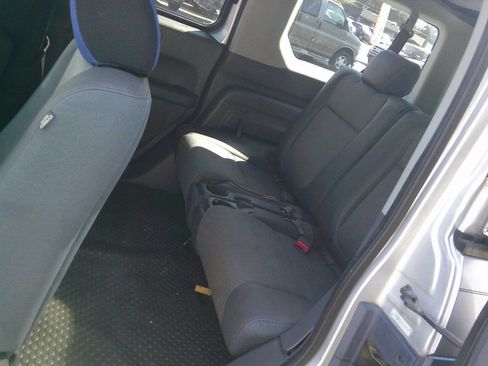 Used 2005 Honda Element EX image 7
