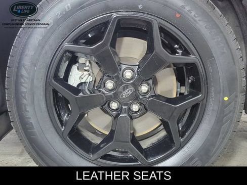 Certified 2023 Ford Maverick Lariat w/ Lariat Luxury Package AWD/4WD image 10
