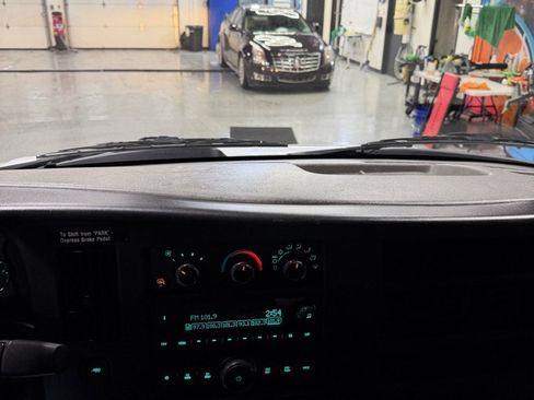 Used 2024 Chevrolet Express 2500 w/ Driver Convenience Package image 14