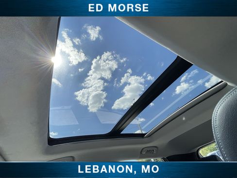 Certified 2023 Chevrolet Bolt EUV Premier w/ Sun & Sound Package FWD image 18