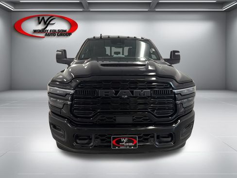 New 2026 RAM 2500 Laramie AWD/4WD image 2