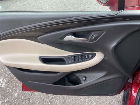 Used 2020 Buick Envision Preferred w/ LPO, Cargo Package image 16