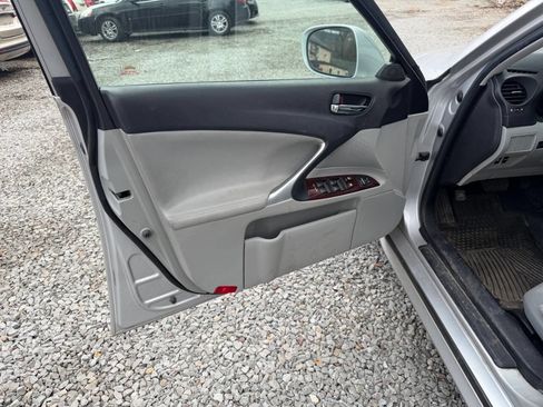 Used 2007 Lexus IS 250 AWD image 11