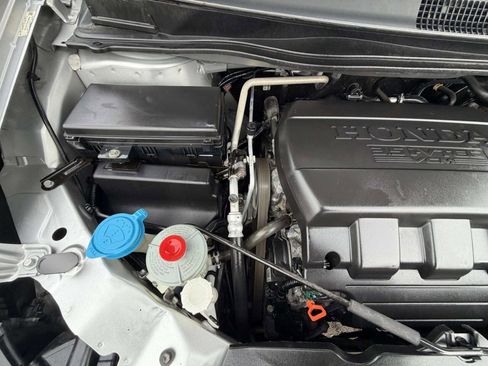 Used 2015 Honda Odyssey EX image 31