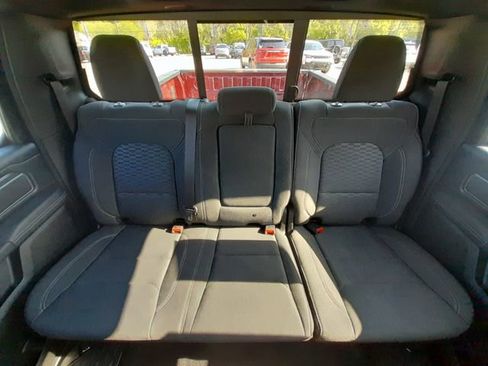 Used 2025 RAM 1500 Big Horn AWD/4WD image 44