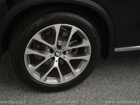 Used 2019 BMW X5 xDrive40i AWD/4WD image 48