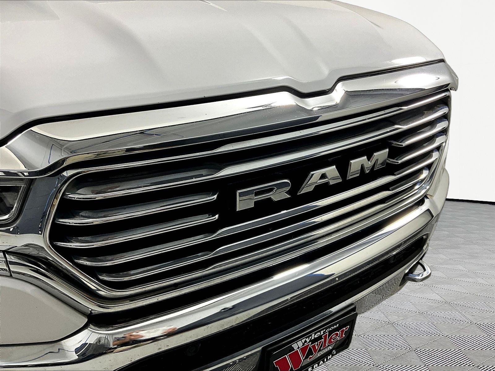 Used 2020 RAM 1500 Longhorn AWD/4WD image 34