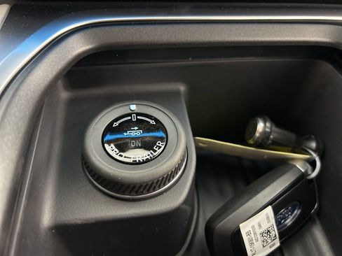 New 2026 Ford Expedition Platinum w/ Driver's Package image 21