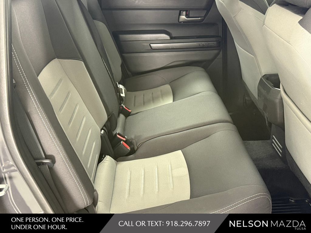 Used 2024 Toyota Tacoma TRD Sport AWD/4WD image 36