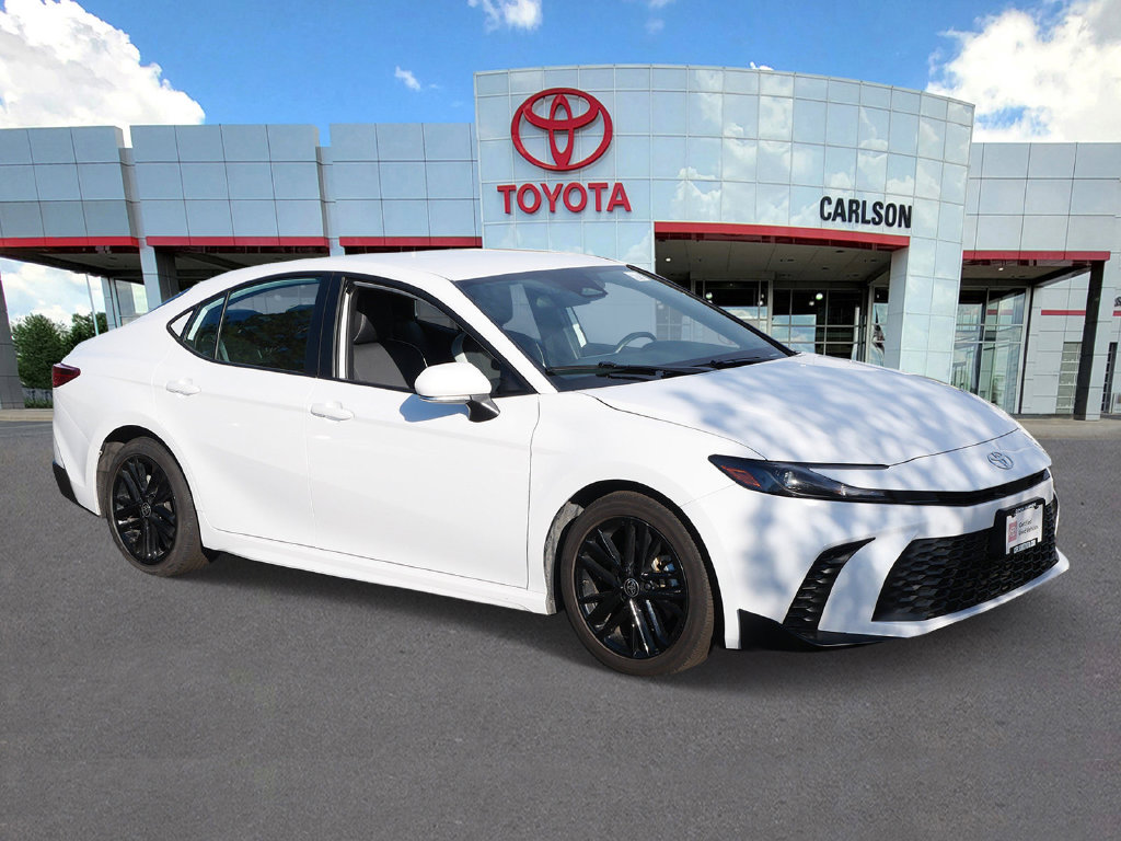 Certified 2025 Toyota Camry SE FWD image 2