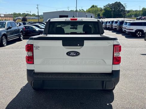New 2025 Ford Maverick XL FWD image 25