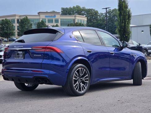 Used 2023 Maserati Grecale Modena AWD/4WD image 32