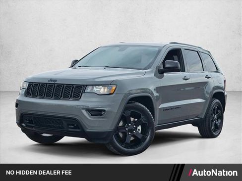 Used 2019 Jeep Grand Cherokee Laredo AWD/4WD image 1
