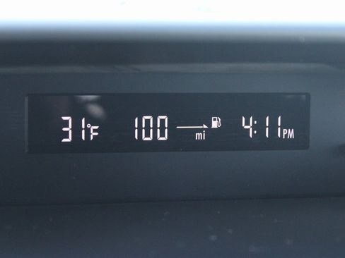 Used 2023 Subaru Impreza Premium image 17