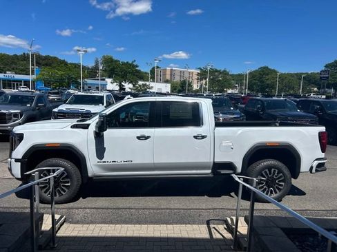 New 2026 GMC Sierra 2500 Denali Ultimate w/ Max Trailering Package AWD/4WD image 6