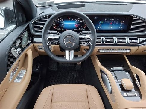 Certified 2026 Mercedes-Benz GLS 580 4MATIC image 13