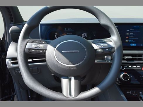 New 2026 Hyundai Santa Cruz SEL FWD image 18