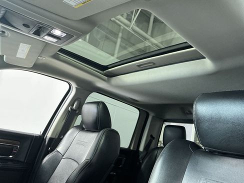 Used 2017 RAM 1500 Laramie w/ Convenience Group AWD/4WD image 25
