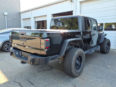 Used 2020 Jeep Gladiator Sport w/ Quick Order Package 24S AWD/4WD image 4