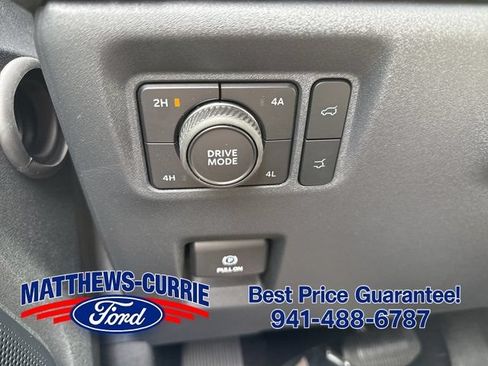 New 2026 Ford Expedition Max Platinum w/ Platinum Ultimate Package AWD/4WD image 28