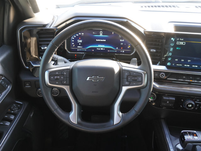 Used 2024 Chevrolet Silverado 1500 RST w/ Convenience Package II RWD image 16