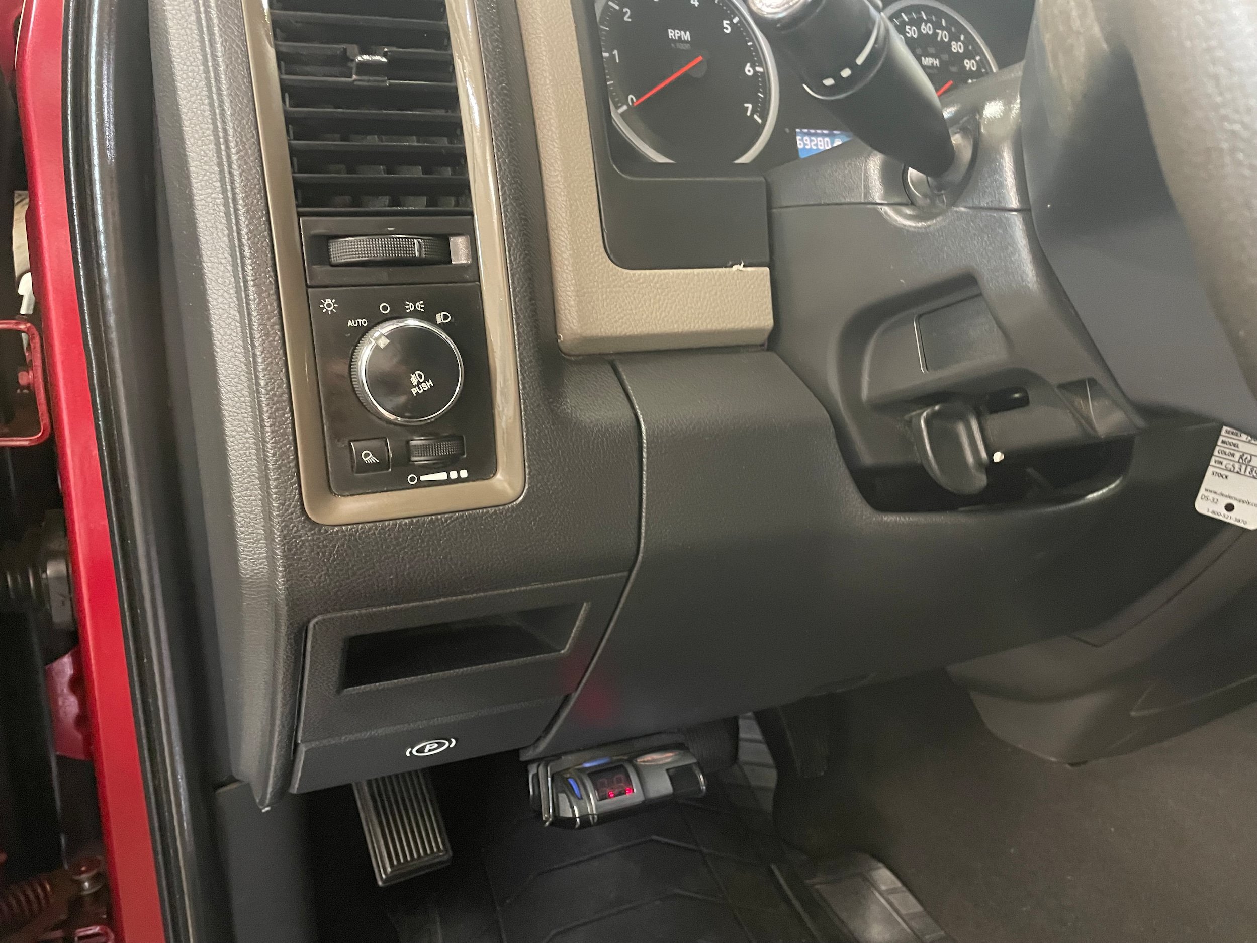 Used 2012 RAM 1500 Express AWD/4WD image 12