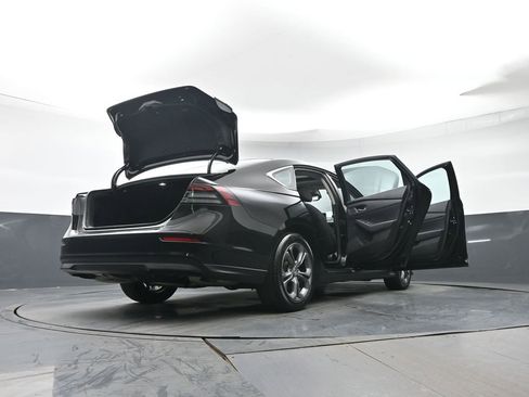 Used 2023 Honda Accord EX image 45