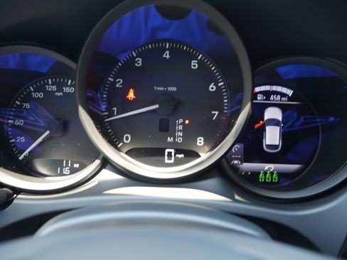 New 2026 Porsche Macan AWD/4WD image 34