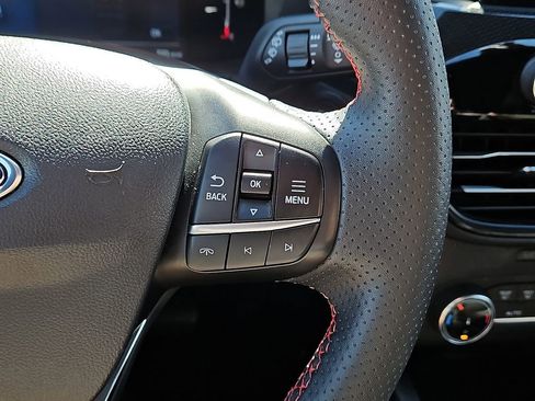 Used 2025 Ford Escape ST-Line image 21