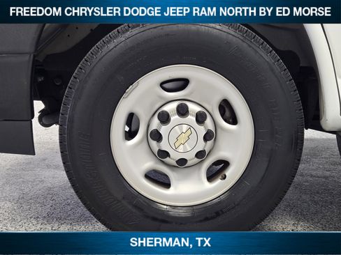 Used 2023 Chevrolet Express 3500 LS image 7
