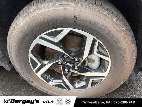 Used 2023 Kia Sportage LX AWD/4WD image 15