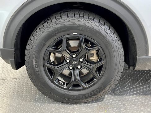 Used 2022 Ford Explorer Timberline image 10