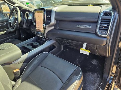 New 2026 RAM 2500 Laramie w/ Night Edition AWD/4WD image 17