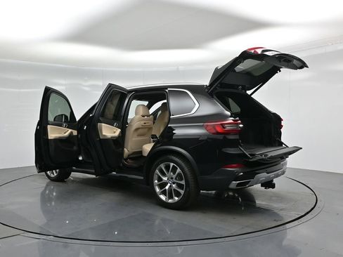 Used 2020 BMW X5 xDrive40i w/ Convenience Package image 37