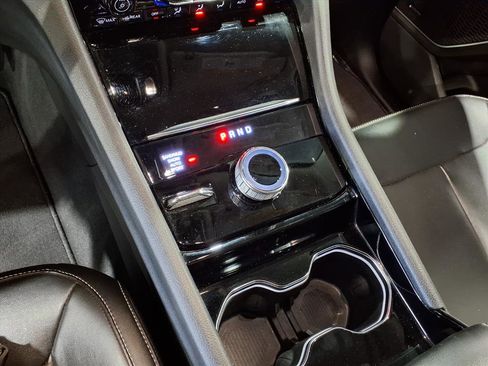 Certified 2021 Jeep Grand Cherokee L Limited image 10