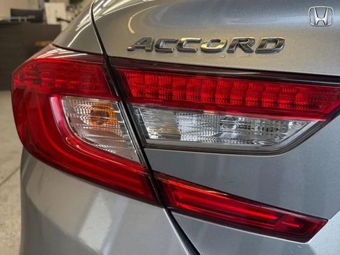 Used 2018 Honda Accord LX image 35