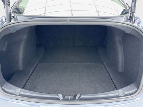 Used 2023 Tesla Model 3 Standard Range image 14