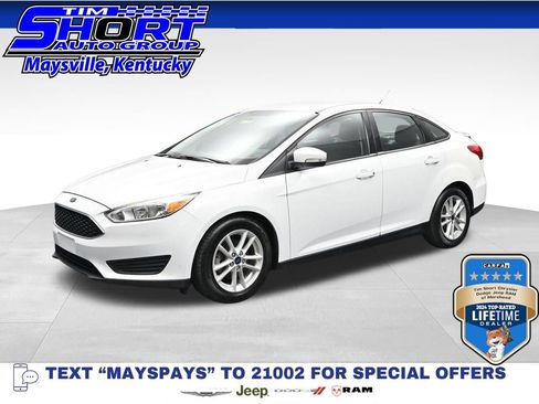 Used 2016 Ford Focus SE FWD image 1