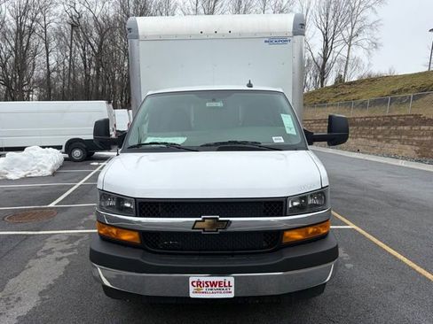 New 2026 Chevrolet Express 4500 w/ Power Convenience Package image 10