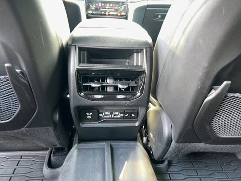 Used 2022 Jeep Grand Cherokee Trailhawk w/ Advanced Protech Group II image 31