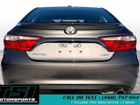 Used 2016 Toyota Camry XSE w/ Moonroof Package image 4