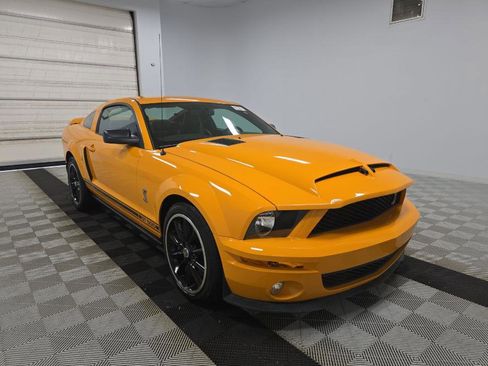 Used 2007 Ford Mustang Shelby GT500 RWD image 4