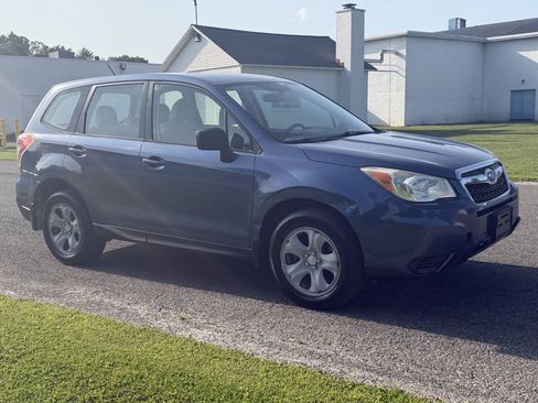 Used 2014 Subaru Forester 2.5i AWD/4WD image 2