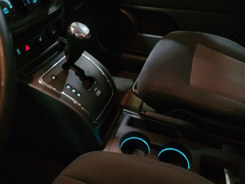 Used 2016 Jeep Patriot Latitude image 26