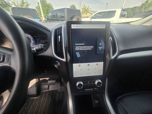 Used 2022 Ford Edge SE AWD/4WD image 16
