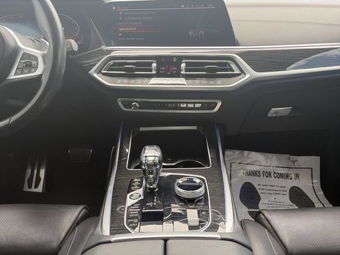 Used 2020 BMW X7 xDrive40i w/ M Sport Package AWD/4WD image 19